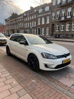 Volkswagen Golf 1.4 TSI Phev 204pk 5D DSG 2015 Wit, Auto's, 4 cilinders, Wit, 1499 kg, 149 pk