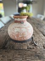 Hoffz tuimel oude Nepalese kruik met Hoffz label, Huis en Inrichting, Woonaccessoires | Vazen, Overige kleuren, Aardewerk of Porselein