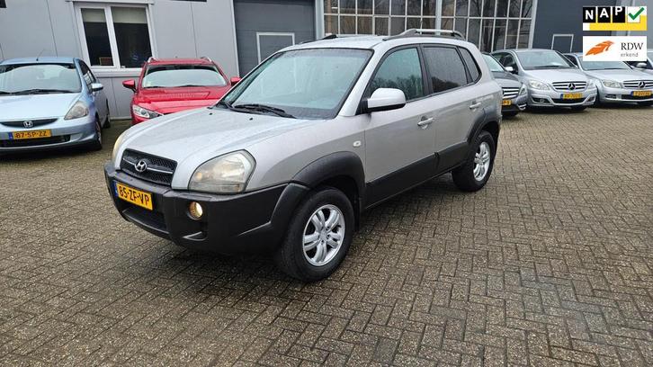 Hyundai Tucson 2.0i Style*IN NIEUWSTAAT*164000 KM+NAP*, Auto's, Hyundai, Bedrijf, Te koop, Tucson, ABS, Airbags, Airconditioning