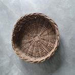 Mooie rieten mand - decoratief & praktisch, Huis en Inrichting, Ophalen, Gebruikt, Mand, Rond
