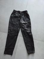 Faux leather nep leer broek Amisu New Yorker, Kleding | Dames, Maat 38/40 (M), Zwart, Ophalen of Verzenden, Zo goed als nieuw
