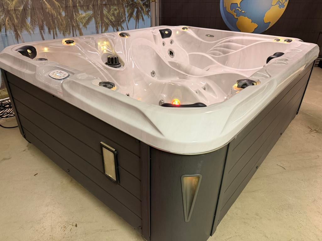 Passion Spa Desire, 6 Persoons 2 Ligplaatsen., Ophalen of Verzenden, Zo goed als nieuw, Filter