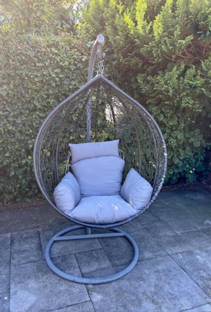 Egg hangstoel zwart, Tuin en Terras, Tuinstoelen, Gebruikt, Ophalen
