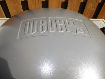 Weber Q240 grote elektrische barbecue met toebehoren beschikbaar voor biedingen