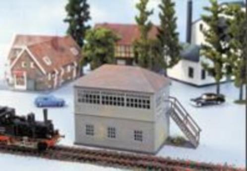 Heljan 01000751 Blokpost, Hobby en Vrije tijd, Modeltreinen | H0, Nieuw, Brug, Tunnel of Gebouw, Overige merken, Ophalen of Verzenden