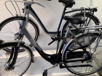 Dames / Heren Fietsen beschikbaar voor biedingen