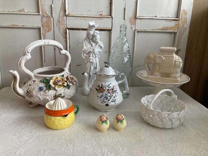 Brocante Mariabeeld - Schaaltje op voet - olifant - mandje, Antiek en Kunst, Curiosa en Brocante, Ophalen of Verzenden
