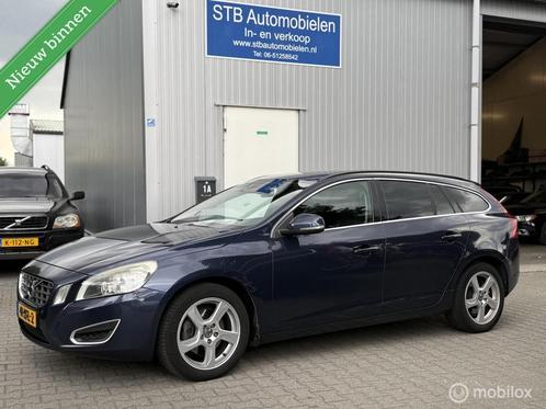 Volvo V60 1.6 T3 Momentum, Leder, Navi, Auto's, Volvo, Bedrijf, Te koop, V60, ABS, Airbags, Airconditioning, Alarm, Bluetooth