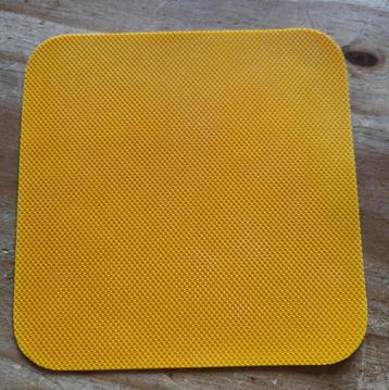 Tupperware potdoekje-potopener Geel 13x13cm NIEUW beschikbaar voor biedingen