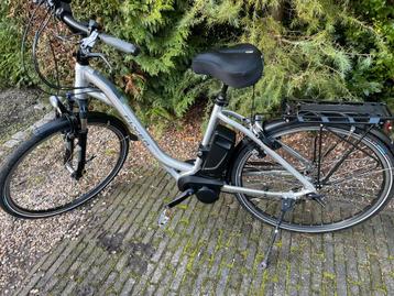 Flyer T8 damesfiets beschikbaar voor biedingen