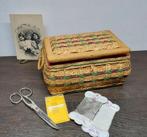 Vintage naaimandje, Antiek en Kunst, Curiosa en Brocante, Ophalen of Verzenden