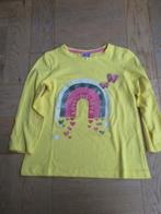 ZGAN fleurig geel shirt vlinders & glitter mt 116, Kinderen en Baby's, Kinderkleding | Maat 116, Kiki Koko, Meisje, Ophalen of Verzenden