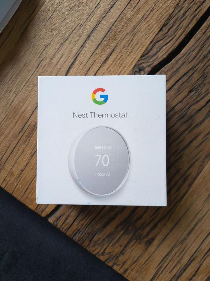 Nest thermostat Snow Usa versie, Doe-het-zelf en Verbouw, Thermostaten, Zo goed als nieuw, Ophalen of Verzenden