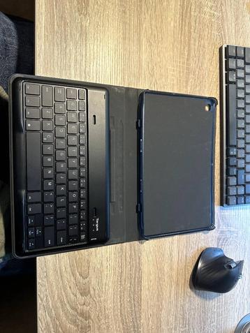 Targus Toetsenbord tablethoes beschikbaar voor biedingen