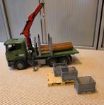 BRUDER kraanauto incl. Boomstammen, palet en kisten., Ophalen of Verzenden, Gebruikt
