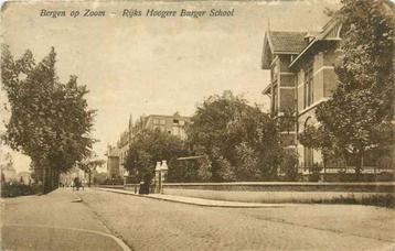 (301-379-005) Bergen op Zoom Rijks Hoogere Burger School beschikbaar voor biedingen
