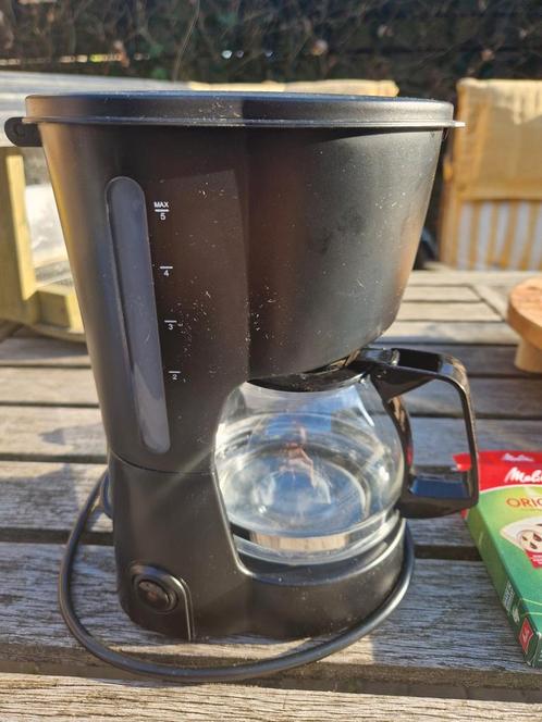 Kleine filterkoffie koffiezetapparaat, Witgoed en Apparatuur, Koffiezetapparaten, Zo goed als nieuw, Gemalen koffie, Koffiemachine