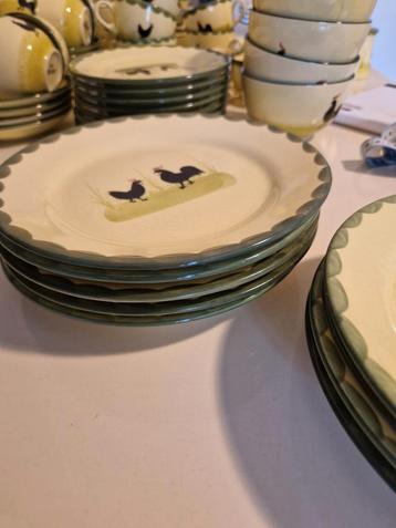 6 grote platte borden  kip en haan servies beschikbaar voor biedingen
