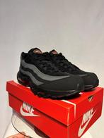 NIEUW IN DOOS! Maat 48,5 - Nike Air Max 95 Black Grey Safety, Kleding | Heren, Schoenen, Overige kleuren, Verzenden, Nike, Nieuw