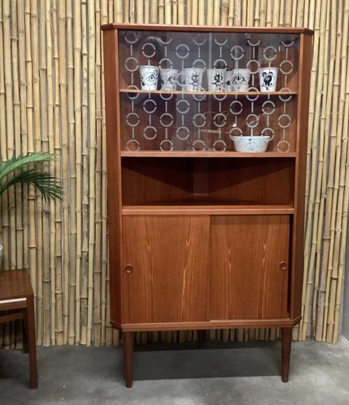 Hoekkast, mooie Deense designer !, Huis en Inrichting, Kasten | Wandmeubels, Gebruikt, 100 tot 150 cm, Minder dan 150 cm, 25 tot 50 cm