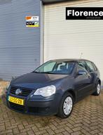 Volkswagen Polo 1.4-16V Comfortline Lage km NAP Nwe APK, Voorwielaandrijving, Blauw, Origineel Nederlands, Handgeschakeld