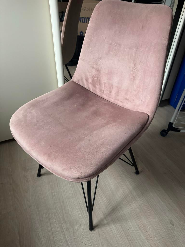 Roze Velvet KuipStoelen (2), Huis en Inrichting, Stoelen, Ophalen, Gebruikt, Overige kleuren, Eén