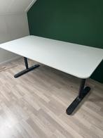 2 Bureaus 160x80 cm en 2 bureaustoelen, Huis en Inrichting, Bureaus, Ophalen, Zo goed als nieuw