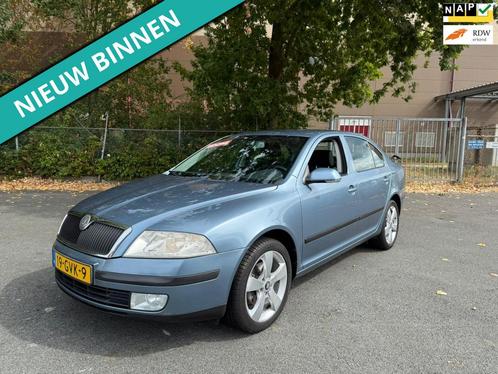 Skoda Octavia 1.8 TSI Elegance ZEER NETTE EN COMPLETE AUTO, Auto's, Skoda, Bedrijf, Te koop, Octavia, ABS, Airbags, Airconditioning