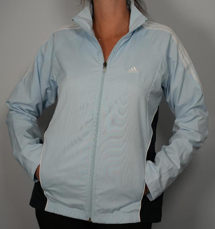 adidas light blue 3-Stripes track jacket, size M, Kleding | Dames, Sportkleding, Zo goed als nieuw, Overige typen, Maat 38/40 (M)