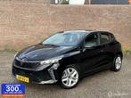 Renault Clio TCe| AUTOMAAT| Stoelverw| CarPlay|Rijklaar, Gebruikt, 1078 kg, Zwart, Bedrijf