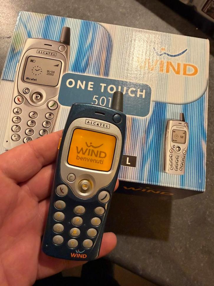 Alcatel one touch 501 compleet in doos, Telecommunicatie, Mobiele telefoons | Hoesjes en Frontjes | Nokia, Zo goed als nieuw, Ophalen of Verzenden