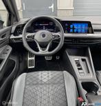 Volkswagen Golf 1.5 eTSI DSG R-Line 150PK/PANO/IQ L, Zwart, 4 cilinders, 150 pk, Leder en Stof