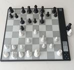 DGT Centaur Schaakcomputer, Hobby en Vrije tijd, Gezelschapsspellen | Bordspellen, Een of twee spelers, Ophalen of Verzenden, Nieuw