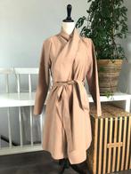 Esmara Beige mantel Jas Maat 40/42 (M), Ophalen of Verzenden, Gedragen, Maat 42/44 (L), Beige