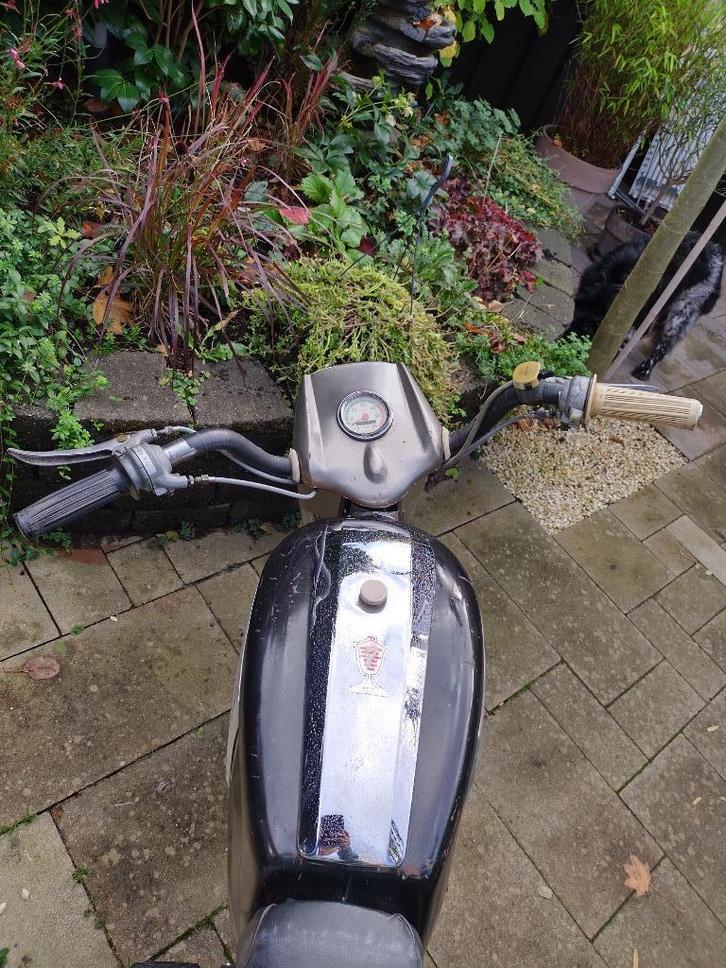 Batavus Brommer, Fietsen en Brommers, Brommers | Oldtimers, Batavus, Maximaal 45 km/u, Ophalen