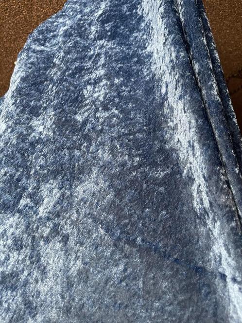 Velours/velvet licht blauw, Hobby en Vrije tijd, Stoffen en Lappen, Nieuw, Polyester, 120 cm of meer, 30 tot 200 cm, Blauw, Ophalen of Verzenden