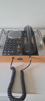 Nostalgische veldtelefoon., Ophalen of Verzenden, Zo goed als nieuw