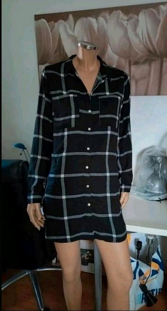 Leuke lange zwart wit geruite blouse van OBJECT
maat M 38 40, Kleding | Dames, Blouses en Tunieken, Zo goed als nieuw, Maat 38/40 (M)