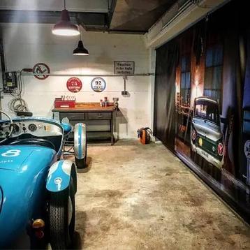 Garage gezocht voor oldtimer beschikbaar voor biedingen