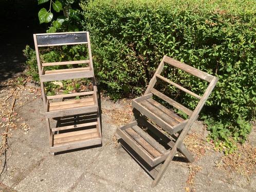 2 houten traptafeltje plantjes bloemen traptafeltjes trapje, Tuin en Terras, Overige Tuin en Terras, Gebruikt, Ophalen of Verzenden