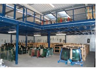 BESTEL EN NIEUWE VOORRUIT VOOR ALLE MERKEN - BESTE PRIJZEN beschikbaar voor biedingen