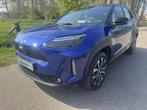 Toyota Yaris Cross 1.5 Hybrid Bi-Tone, Stof, Gebruikt, Met garantie (alle), Blauw