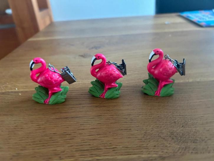 3 prachtige tafelkleedmagneetjes flamingo's, Huis en Inrichting, Woonaccessoires | Overige, Zo goed als nieuw, Ophalen of Verzenden