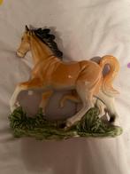 Stenen Beeldje van Paardjes, Ophalen of Verzenden