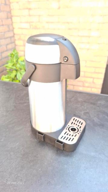 Pompkan 3 liter met lekbak. beschikbaar voor biedingen