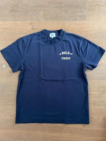 In Gold We Trust shirt maat L beschikbaar voor biedingen