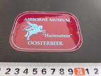 sticker Oosterbeek Airborne Museum Hartenstein, Ophalen, Zo goed als nieuw, Bedrijf of Vereniging