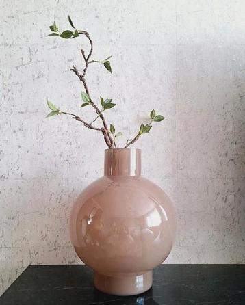🌺Taupe kleurige glazen bol vaas nieuw | hotel chic  beschikbaar voor biedingen