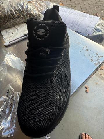 Ziitop Veiligheidsschoenen. Maat 39 beschikbaar voor biedingen