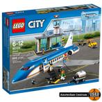 Lego Airport Passenger Terminal 60104 - Nieuw, Nieuw